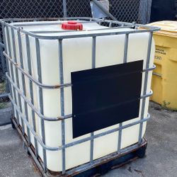 Tote Water Storage 275 Gallon