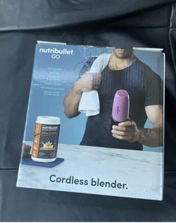 BRAND NEW - NutriBullet GO Portable Blender for Shakes and Smoothies 13  Ounces 70 Watts NEW for Sale in Ocean Ridge, FL - OfferUp