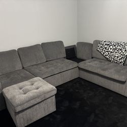 Gray Sectional W/ Pull Out Bed, LED Lighting, Built In Storage & Side Table