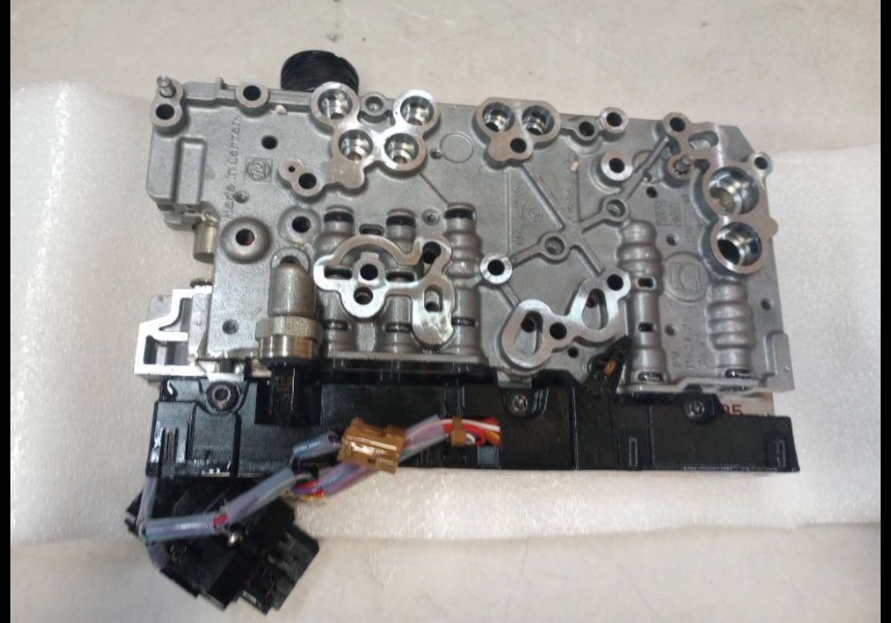 948TE 9HP48 ZF9HP48 Transmission Valve Body 10 Solenoid Compatible With Range Rover