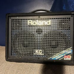 Roland KC 110 Amp