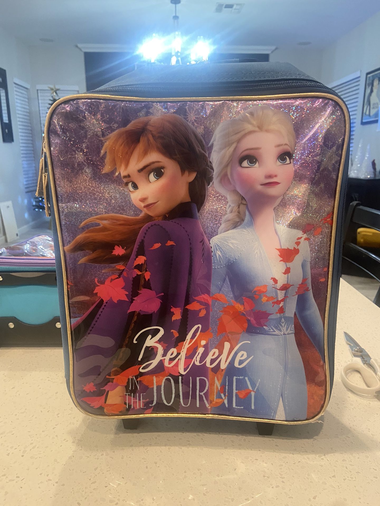 Anna Elsa Frozen Suitcase - Kids Luggage - Carry On