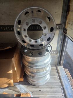 Truck Rims 22.5x8.25