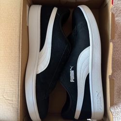 Size 10 Pumas No Laces