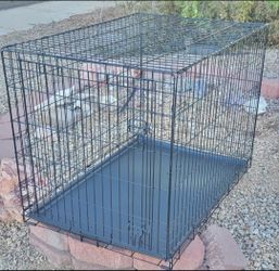 Like New  24" Inch Long Dog Crate Carrier