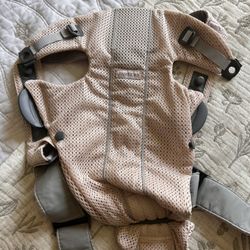 Baby Björn Baby Carrier Like New