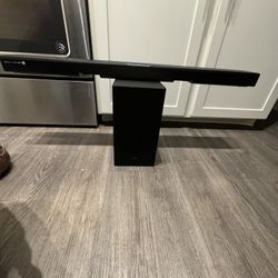 Sound Bar With Wireless Subwoofer