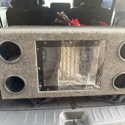Pioneer subwoofers with box