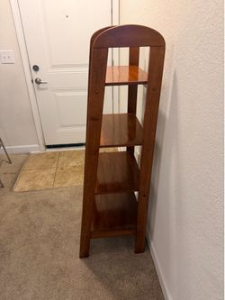 4 Tier bookshelf
