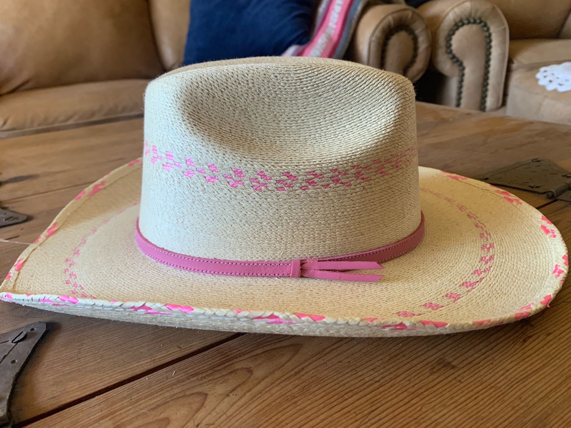 Girls Medium Cowgirl Hat