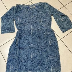 Lady’s Dress