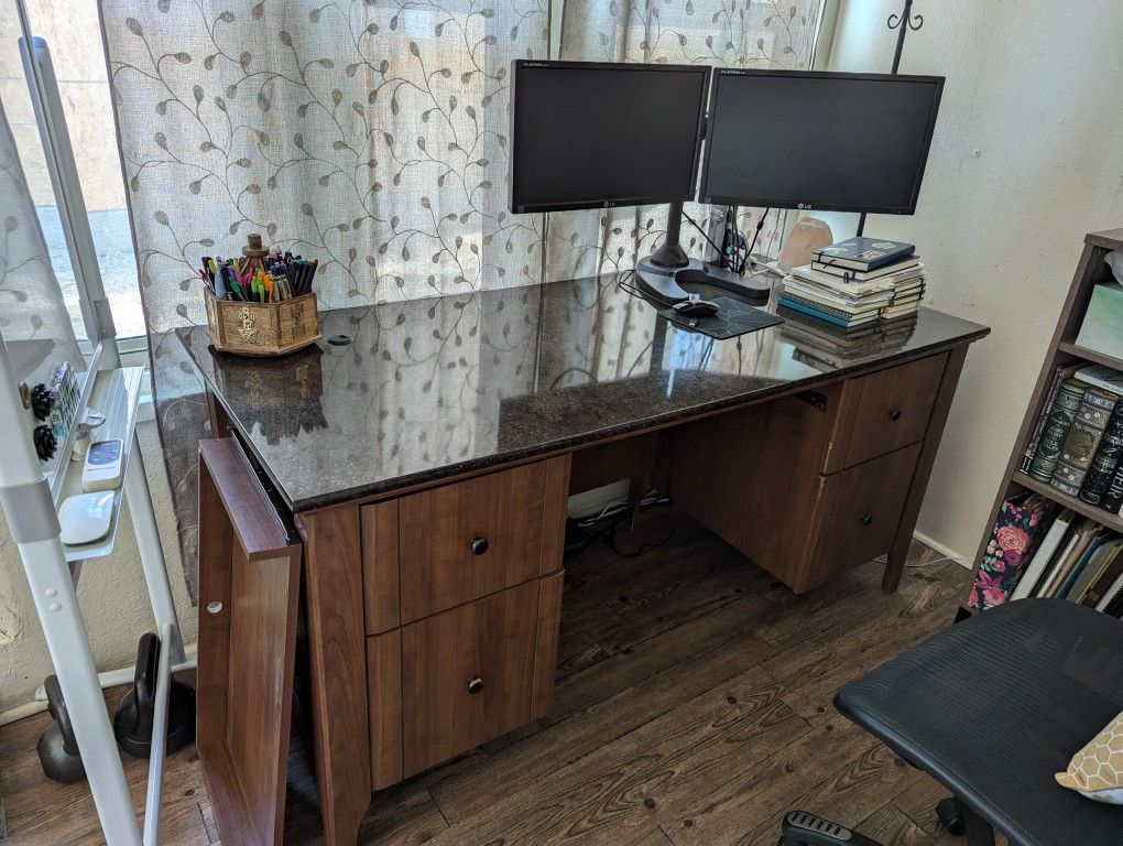 Office Desk