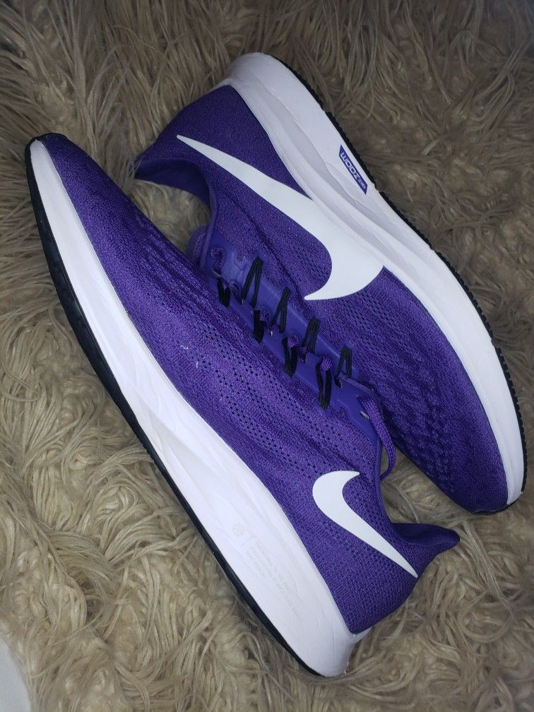 Nike Air Zoom Pegasus 36 Court Purple Running Shoe Men Sz 13.Gently used and stain free. No original box. We always carefully package and ship immed