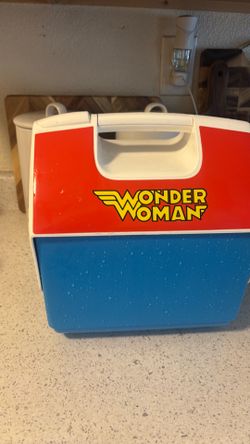 Igloo Wonder Woman Ice Chest