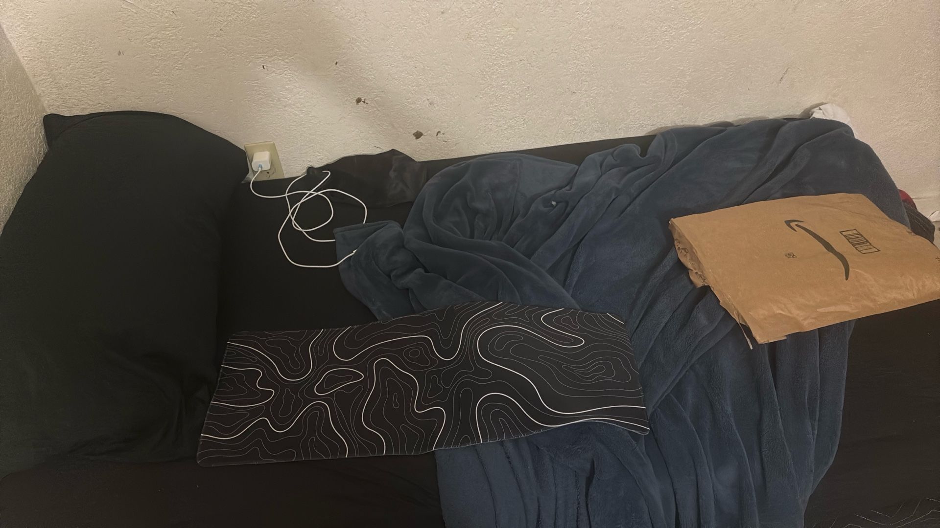 Gaming mouse pad