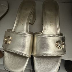 Guess Low Heels 
