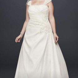 David’s wedding dress new with tags size 22 /200.00