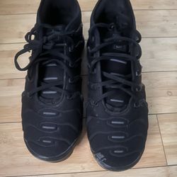 Size 11.5 Nike Vapormax Plus