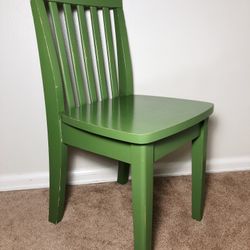 Nice Pottery Barn Kids Solid Wood Carolina Kelly Green Play Chair