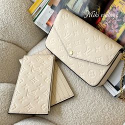 𝐋𝐕 Empreinte Pochette Felicie Chain Wallet Cream