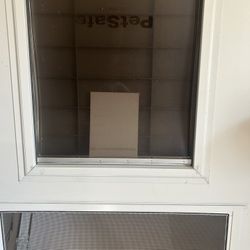 Pet Safe Door