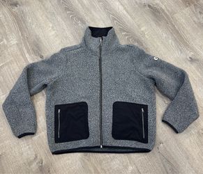 Vuori Jacket Womens Gray  Sherpa Fleece Full Zip Cozy Outdoor VW516