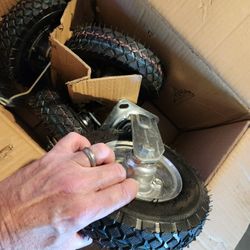 Heavy Duty  8" Warehouse  Pneumatic Casters Wheels New In Box