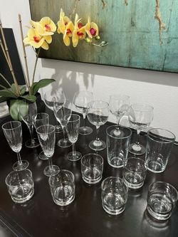 Set of 18 Wine Glasses