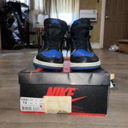 Royal 1s