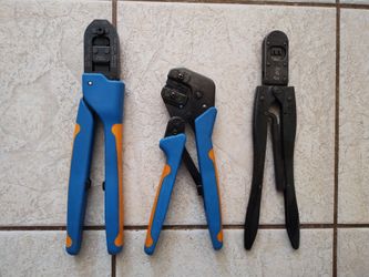 Lot of TE Connectivity AMP Crimpers