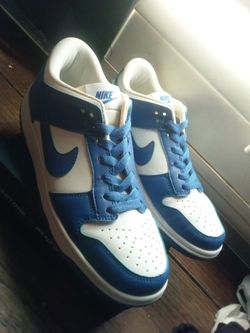Nike Dunks 