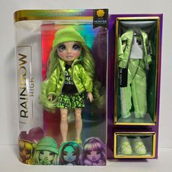 Rainbow High Series 1 Jade Hunter Green Fashion Doll MGA *Damaged Box*