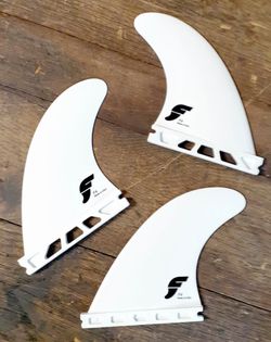 BRAND NEW GENUINE FUTURES THERMOTECH SURFBOARD FINS JUST $35