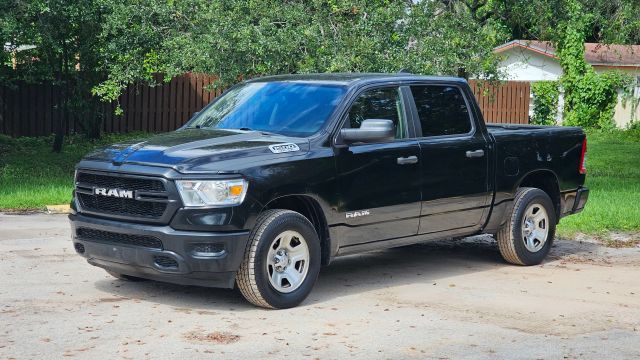 2019 Ram 1500 Crew Cab