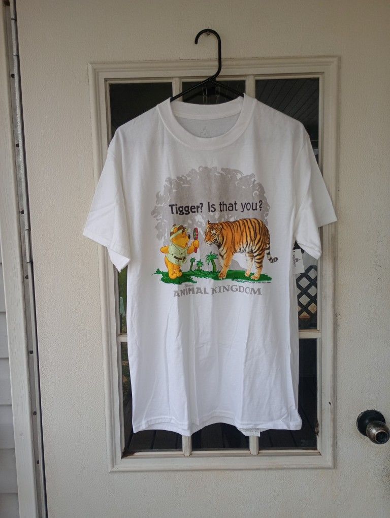 Vintage Disneyland Walt Disney World Hanes Winnie the Pooh Tigger White T Shirt