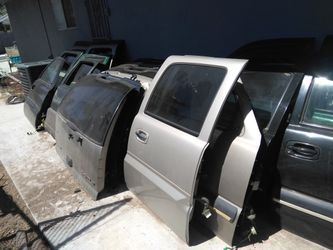 00-06 tahoe denali escalade avalanche sierra suburban doors