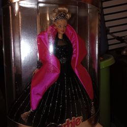 Vintage 1998 HAPPY Holiday Barbie