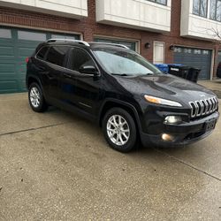 2017 Jeep Cherokee