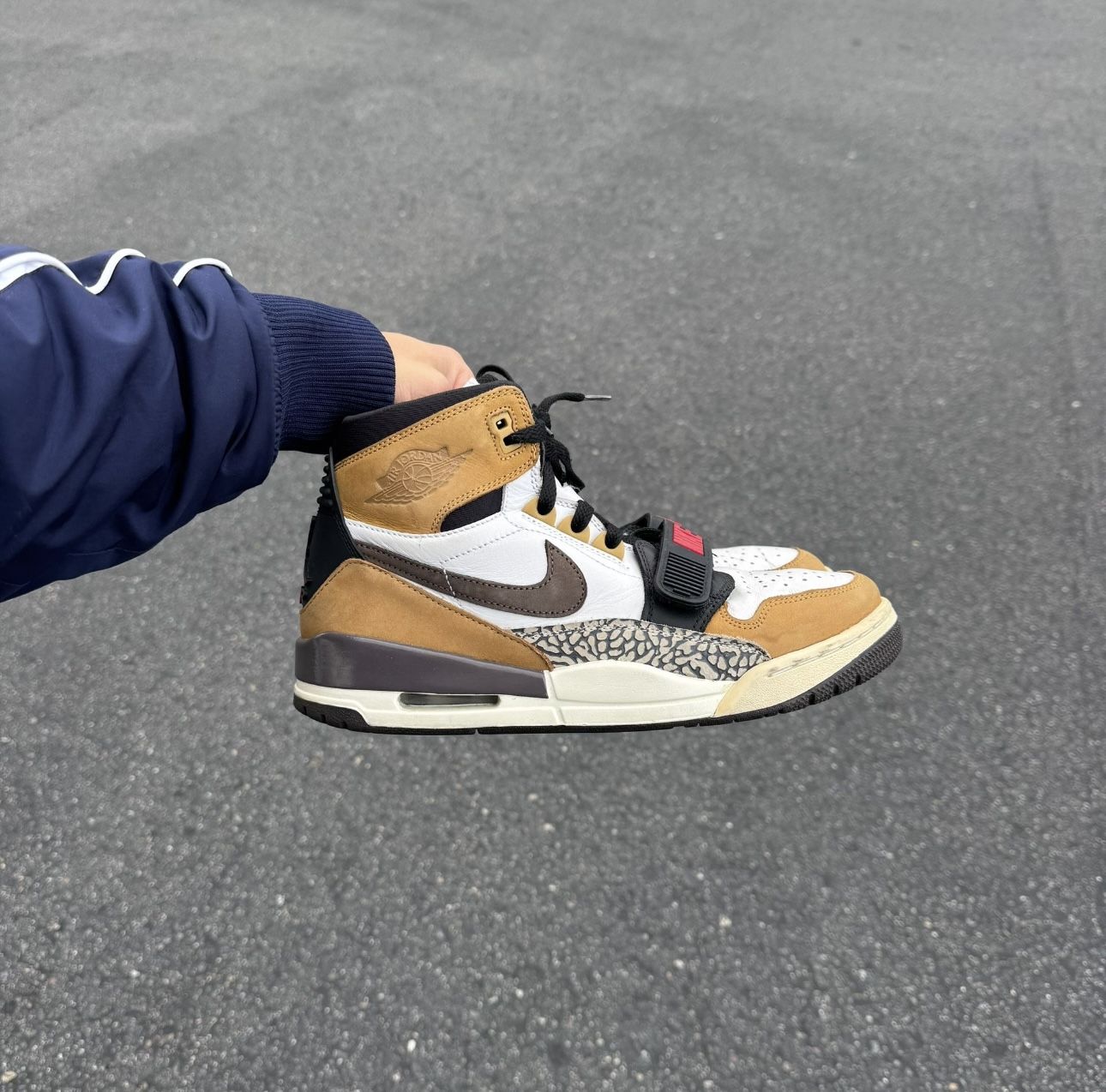 Jordan Legacy 312 Rookie of the year Size 9.5