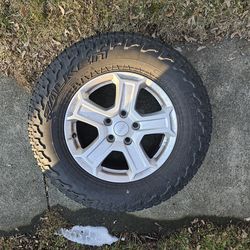 Jeep wheels and tires