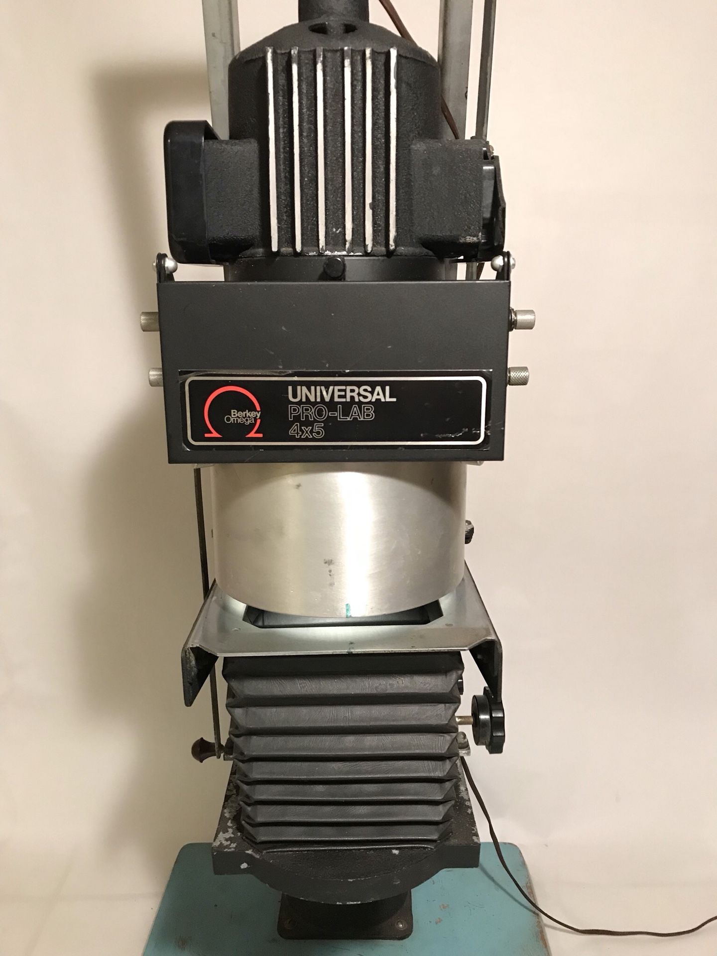 Omega DII Variable Condenser 4x5 Large Format Darkroom Enlarger for