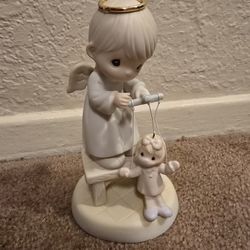 Precious Moments Figurine 