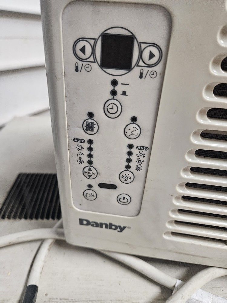 A/C UNIT good condition