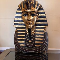 Tutankhamun Golden Wall Sculpture 