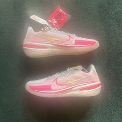 Nike GT Cut 1 “Think Pink” – Size 10.5 – Brand New