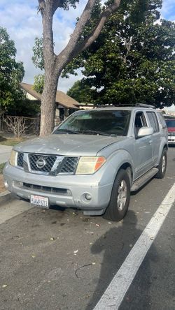 Nissan pathfinder 2007