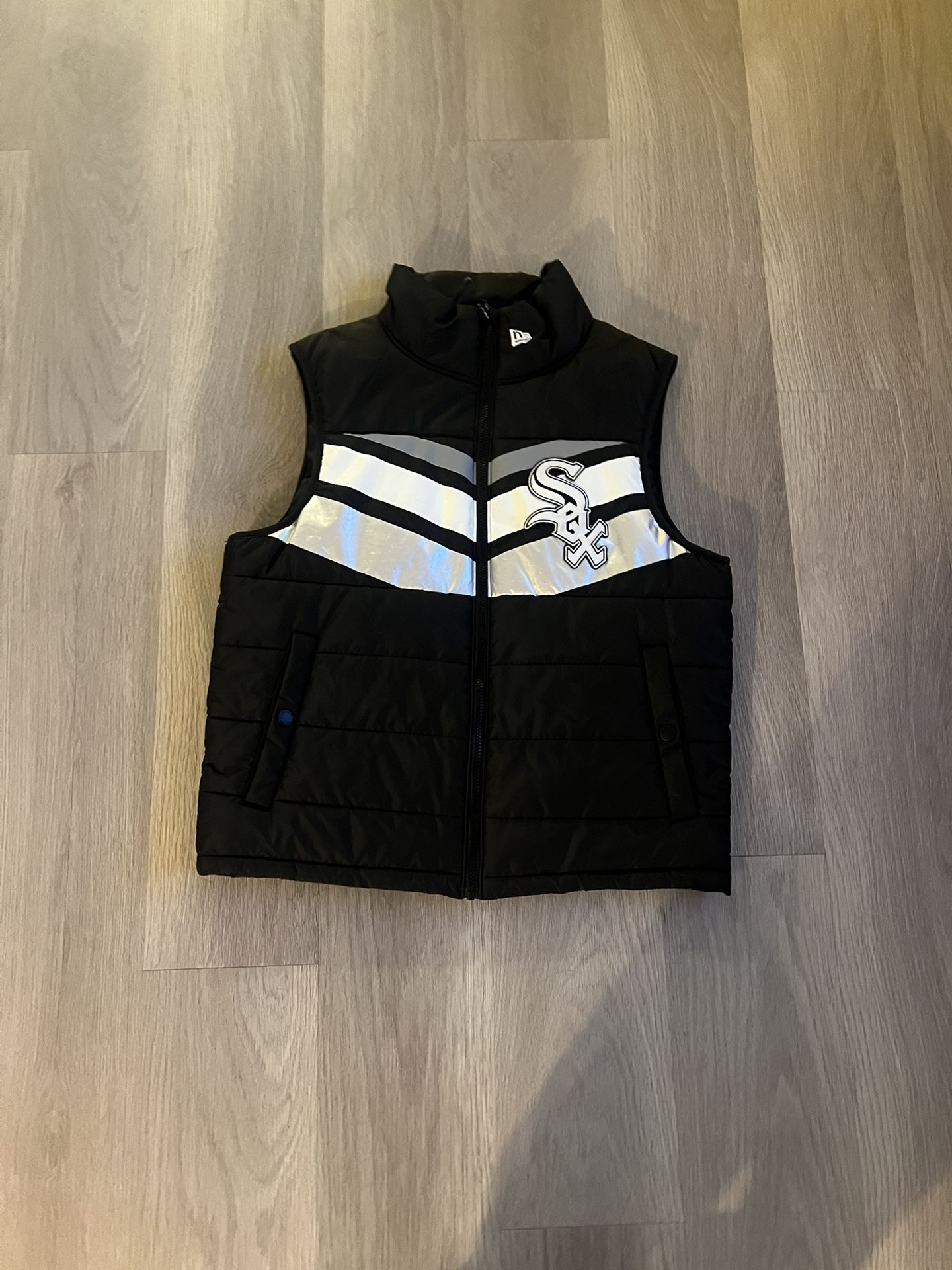 Mens Puffer Vest Size Small #new