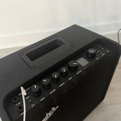 Fender Mustang LT25 Guitar Amp, 25-Watt Combo Amp, with 2-Year Warranty, 30 Preset Effects