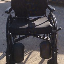 Wheelchair 