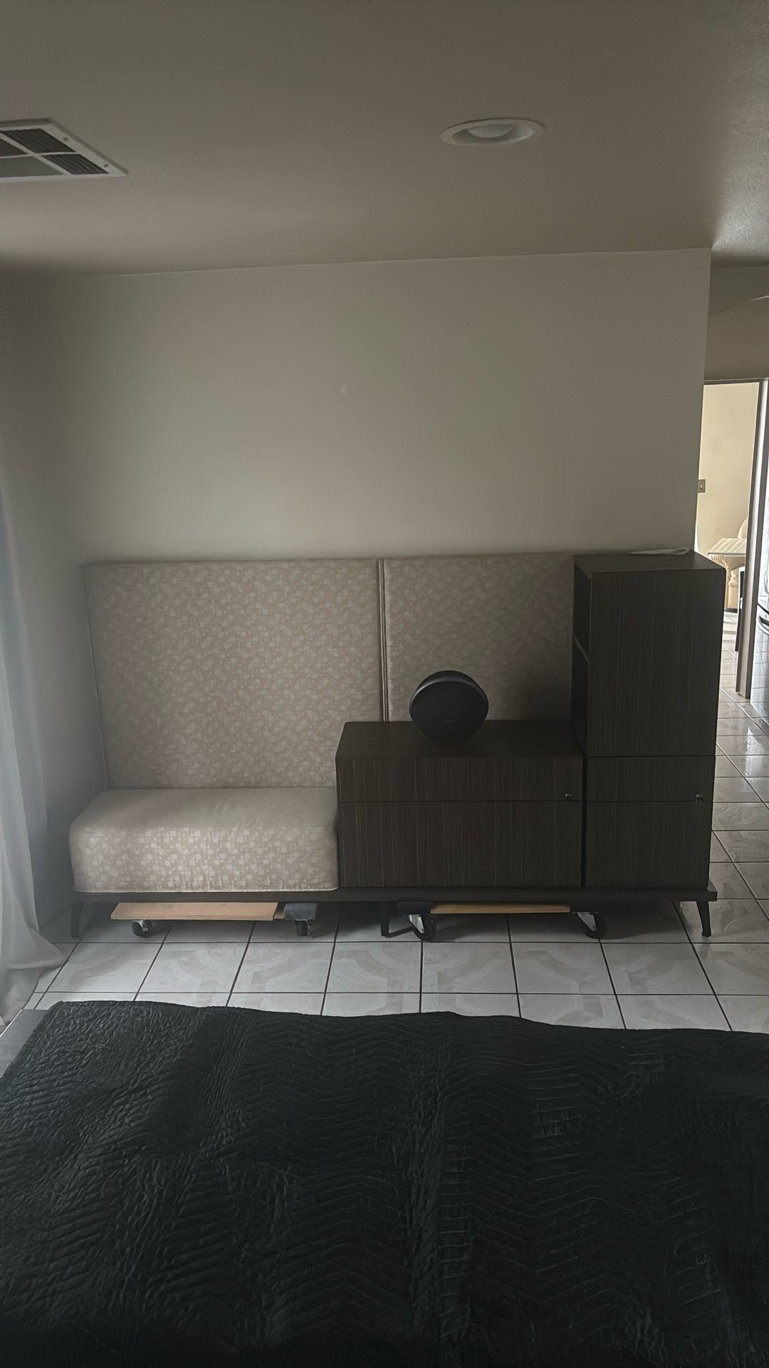 Office Furniture With Key Lock